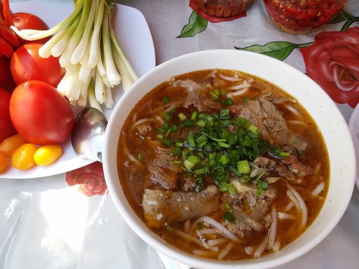 12-%e0%b8%8a%e0%b8%b2%e0%b8%a1%e0%b8%99%e0%b8%b5%e0%b9%89%e0%b8%84%e0%b8%b7%e0%b8%ad-%e0%b8%9a%e0%b8%b8%e0%b9%8b%e0%b8%87%e0%b8%9a%e0%b9%88%e0%b8%ad-%e0%b8%82%e0%b8%ad%e0%b8%87%e0%b9%82%e0%b8%9b