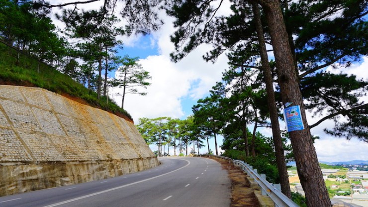 3-%e0%b9%80%e0%b8%aa%e0%b9%89%e0%b8%99%e0%b8%97%e0%b8%b2%e0%b8%87%e0%b8%ad%e0%b8%ad%e0%b8%81%e0%b8%a1%e0%b8%b2%e0%b8%99%e0%b8%ad%e0%b8%81%e0%b9%80%e0%b8%a1%e0%b8%b7%e0%b8%ad%e0%b8%87%e0%b9%84%e0%b8%81