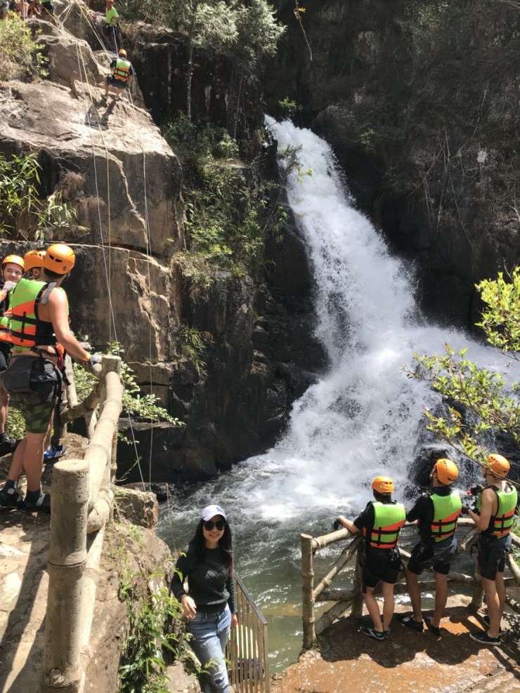 น้ำตกดาตาลลา